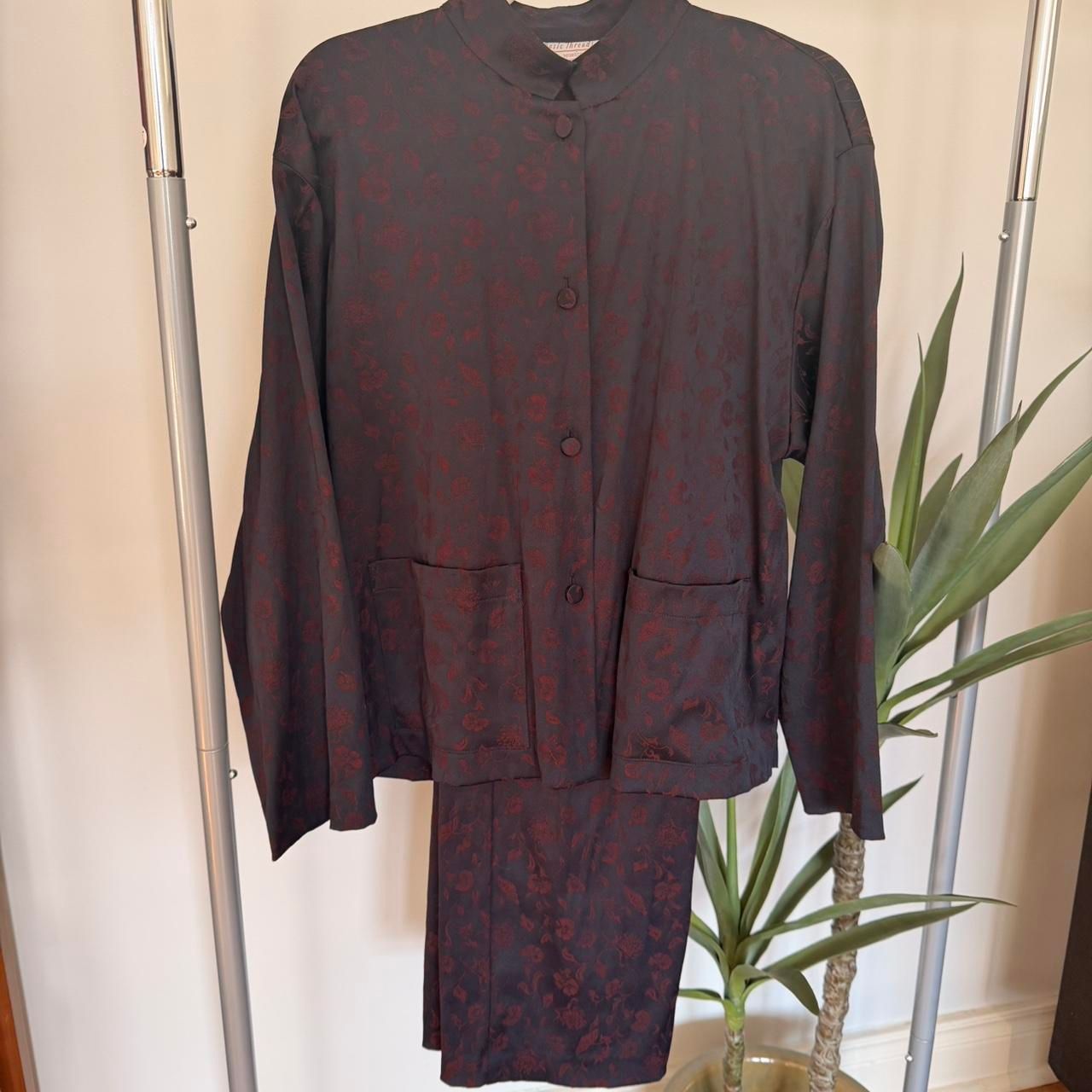 Vintage Basic Threads Satiny Floral Print Suit